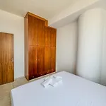 Stunning Sea & View - 3 Min Walk To דירה