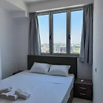 Stunning Sea & View - 3 Min Walk To