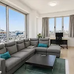 Stunning Sea & View - 3 Min Walk To דירה לרנקה