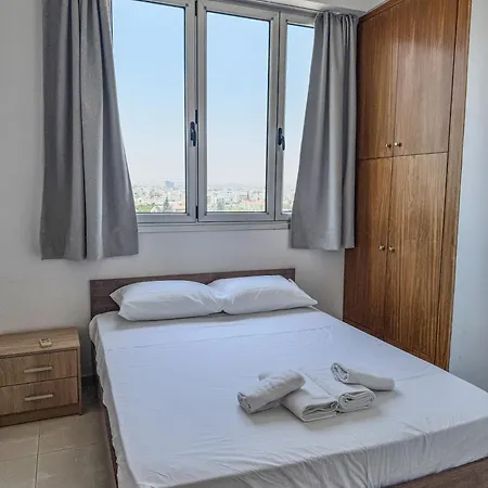 דירה Stunning Sea & View - 3 Min Walk To לרנקה