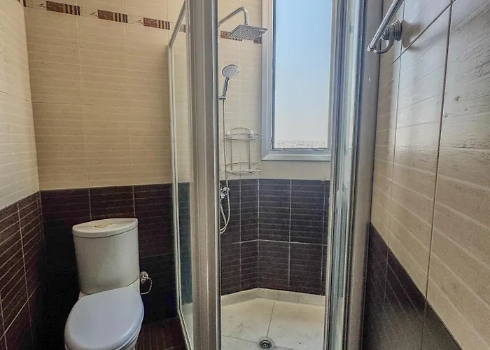 Apartment Stunning Sea & View - 3 Min Walk To