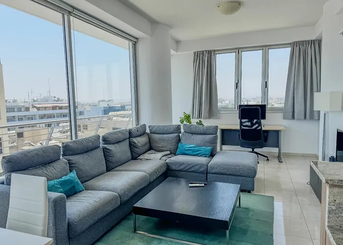 Apartment Stunning Sea & View - 3 Min Walk To